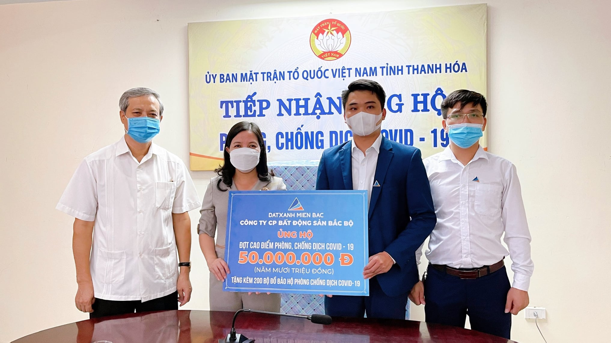 Công ty Cổ phần Bất động sản Bắc Bộ ủng hộ phòng, chống dịch COVID-19