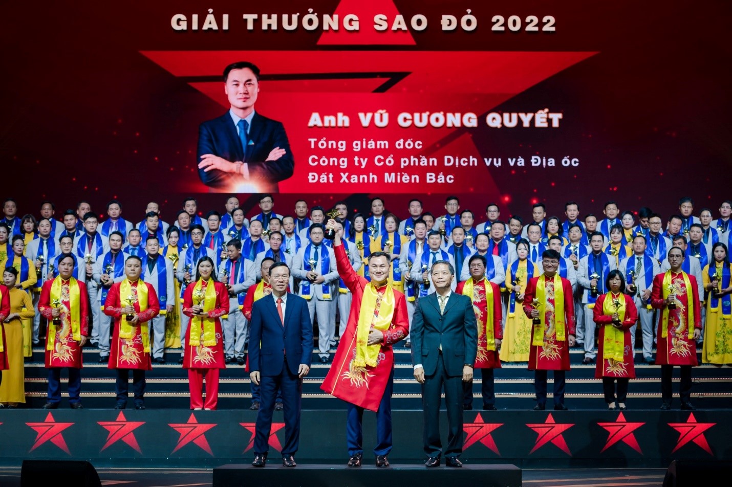 TOP 10 Sao Đỏ 2022 Vũ Cương Quyết: Đất Xanh Miền Bắc lớn mạnh qua từng cơn khủng hoảng