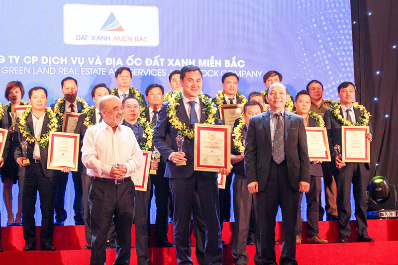 Đất Xanh Miền Bắc lần thứ 2 liên tiếp dẫn đầu Top 5 Công ty tư vấn và môi giới BĐS uy tín 2018