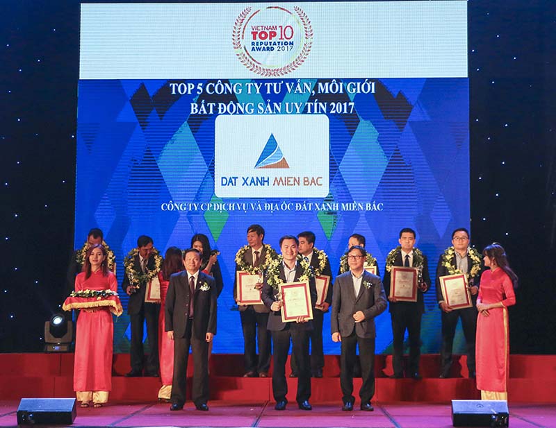 ĐXMB vinh dự xếp vị trí số 1 trong top 5 công ty tư vấn, môi giới BĐS uy tín 2017