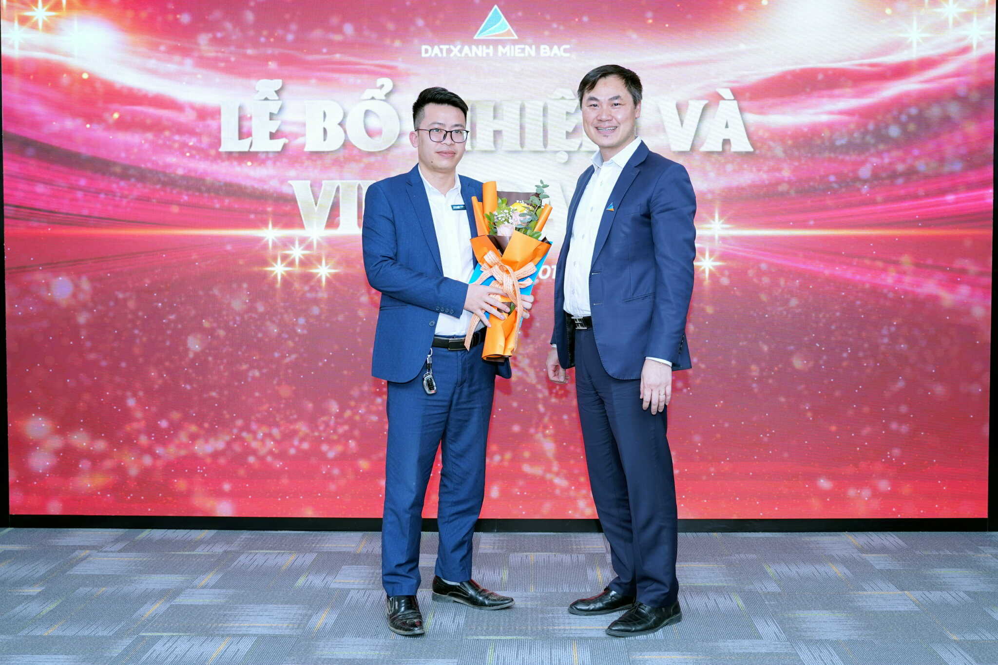 ĐẤT XANH MIỀN BẮC QUYẾT ĐỊNH BỔ NHIỆM NHÂN SỰ VÀ VINH DANH BEST SELLERS THÁNG 12